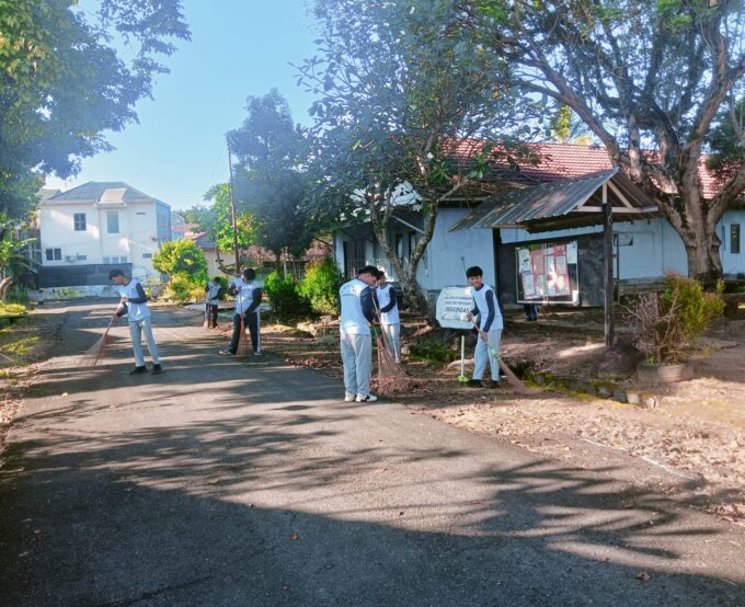 KERJA BAKTI