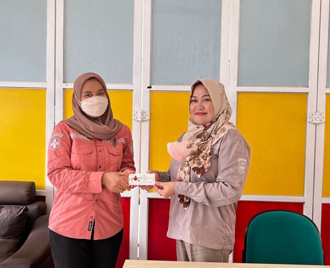Kunjungan dan Pemberian Tablet Tambah Darah oleh Puskesmas Sungai Ulin di SMK YPK Banjarbaru