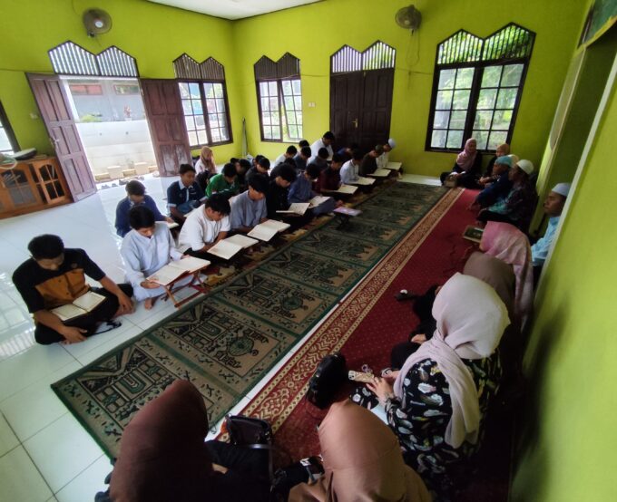 Khatam Al-Quran Kelas 12 SMK YPK Banjarbaru