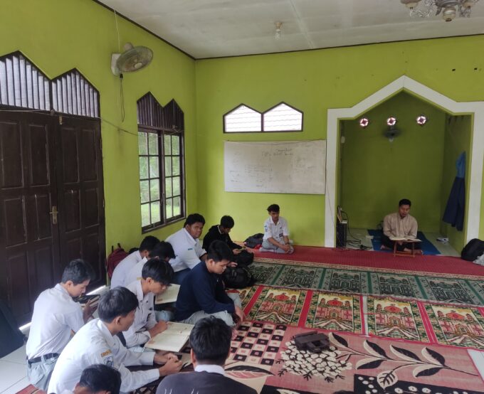 Pesantren Ramadhan: Tadarus Al-Qur'an