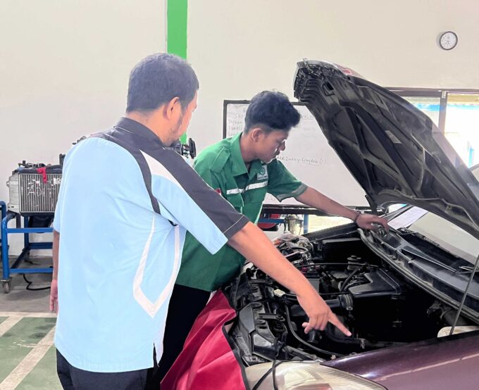 KBM Ramadhan: Pra UKK Otomotif