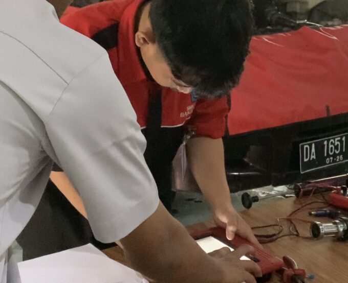 Uji Kompetensi Keahlian (UKK): Teknik Kendaraan Ringan/Otomotif 2025
